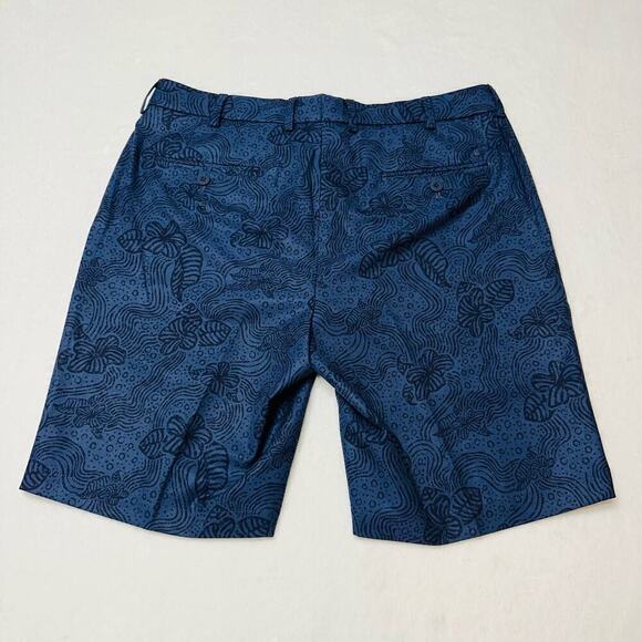 Peter Millar Crown Crafted Men’s 35 Navy Quick Dry Hybrid Golf Shorts - Picture 9 of 9